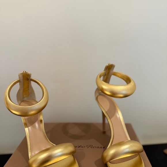 GIANVITO ROSSI BIJOUX 105 GOLD METALLIC LEATHER SANDALS SIZE 37.5 NEW - Picture 12 of 16